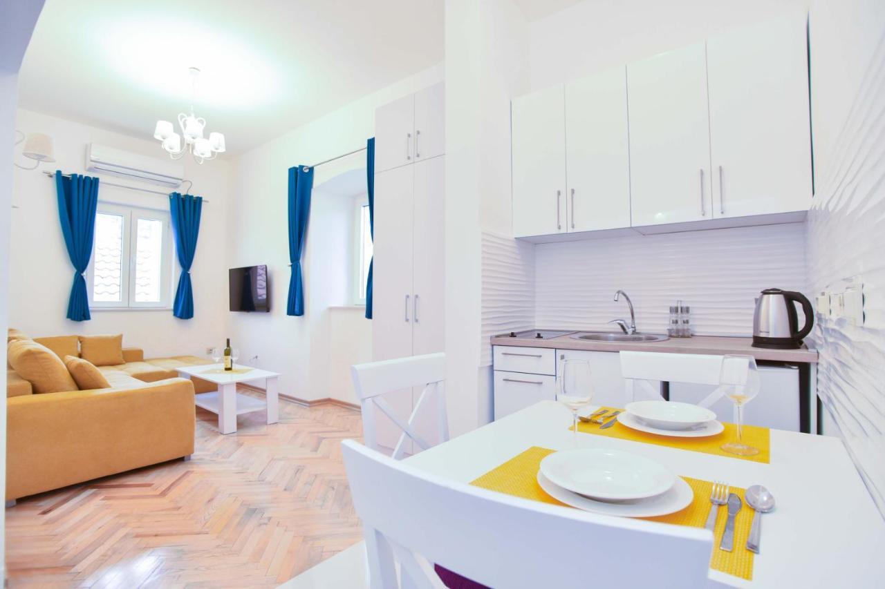 Yugoslavia Apartment Budva Buitenkant foto